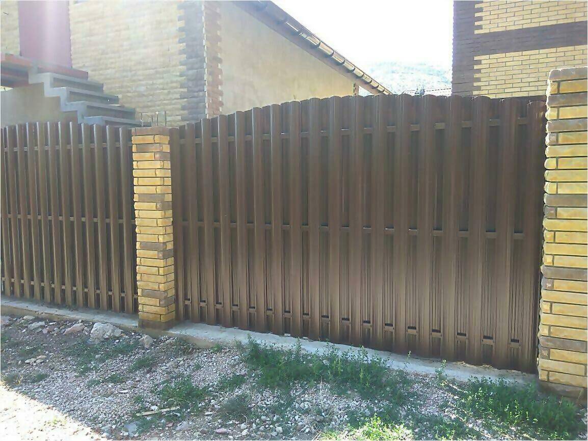 забор из штакетника 110м фото3 в Владивостоке
