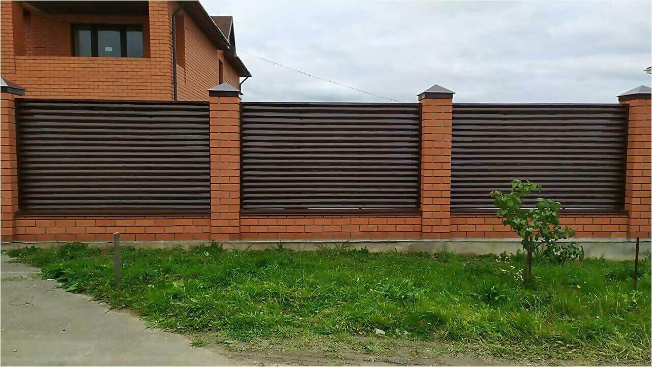 забор жалюзи шоколад фото3 в Владивостоке