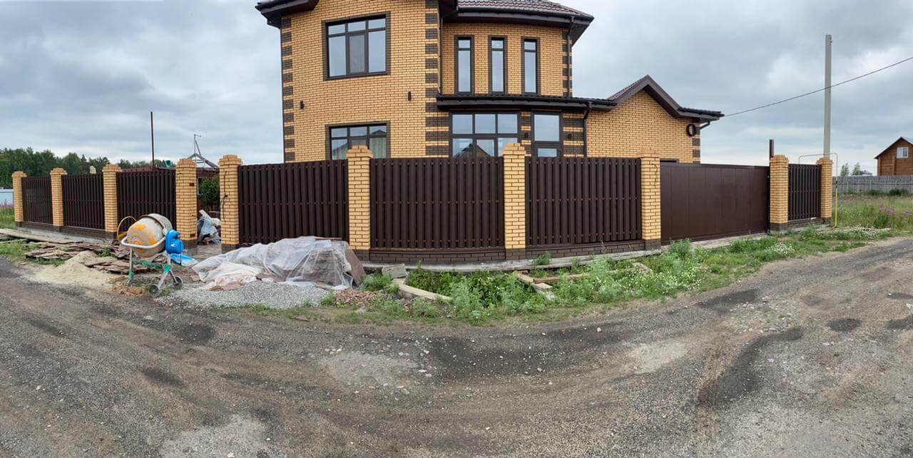 забор из штакетника Шоколад двухсторонний фото1 в Владивостоке