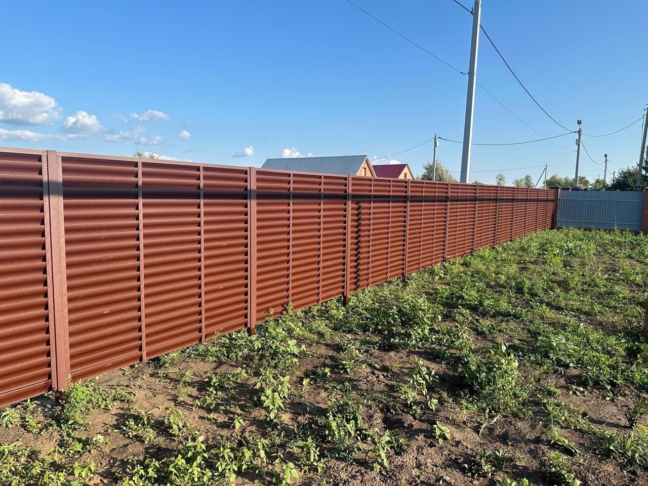 Забор из ламелей Еврожалюзи 53м RAL8017/8017 Шоколад двусторонний МАТТЕ в Владивостоке