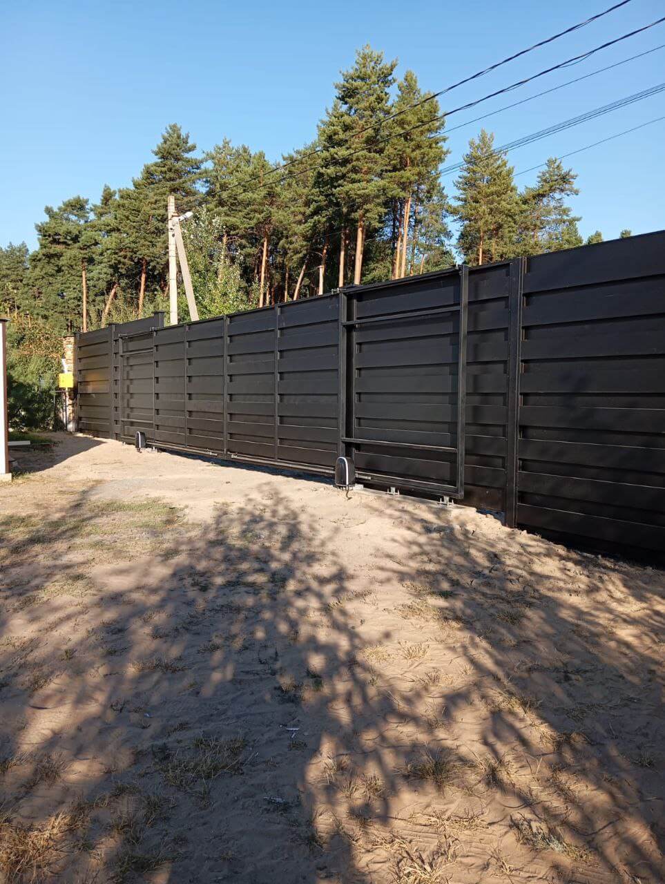 Забор-ранчо из металлопланкена 37м RAL9005 Черный МАТТЕ фото 2 в Владивостоке