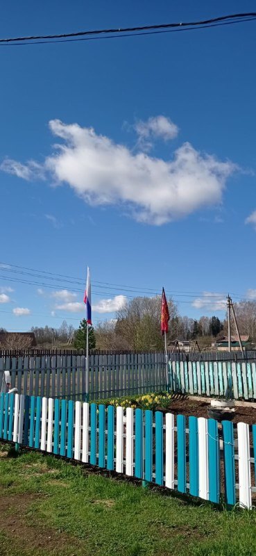 Забор из евроштакетника 16м RAL5021 Морская Волна, RAL9003 Белый фото 2 в Владивостоке