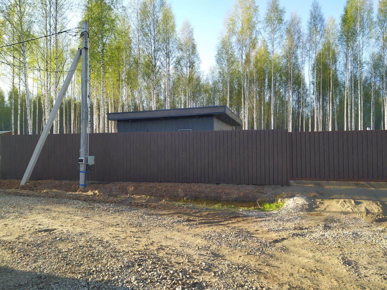 Забор из металлосайдинга ЕВРО-БРУС 25м Темный Каштан 3D Принтек фото 1 в Владивостоке